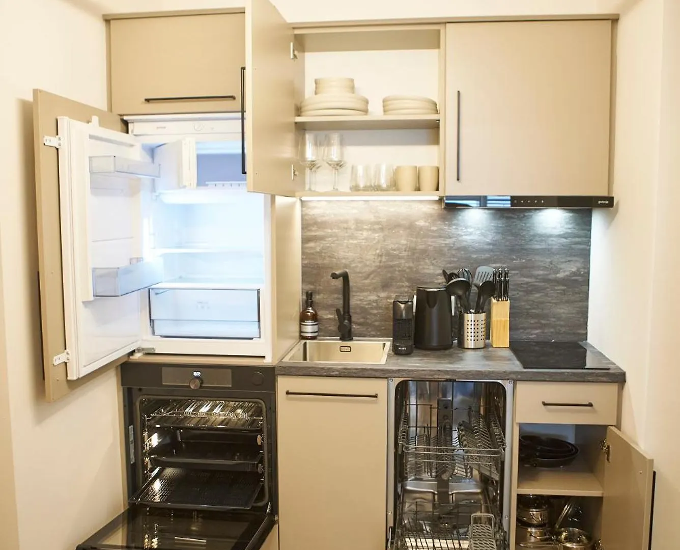 Nove Boutique Apartments Vienna 0*,  Austria